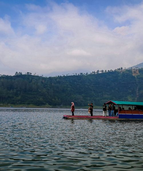 ake-widyastomo-BxhdWs58J3I-unsplash