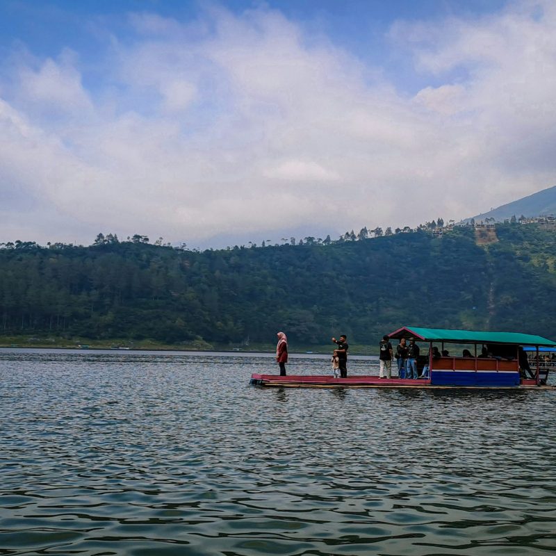 ake-widyastomo-BxhdWs58J3I-unsplash